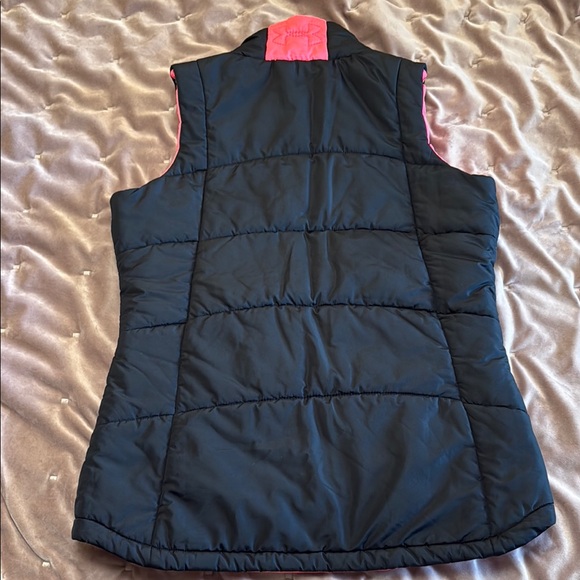 Under Armour Women's Black and Neon Pink Puffer Vest - Picture 5 of 5